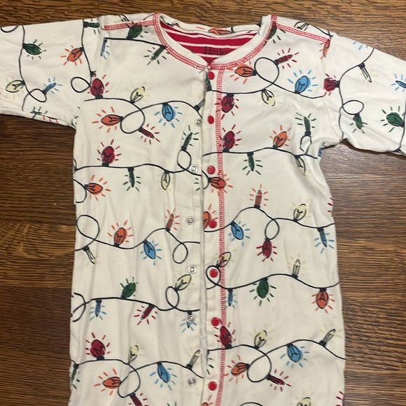 Hatley size 10 kids (unisex)  holiday onesie pajama. - Picture 2 of 7
